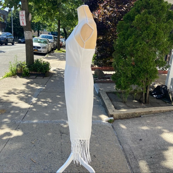 Lulus  Dress - Picture 7 of 9